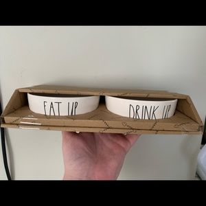 Rae Dunn 4β pet dish set!